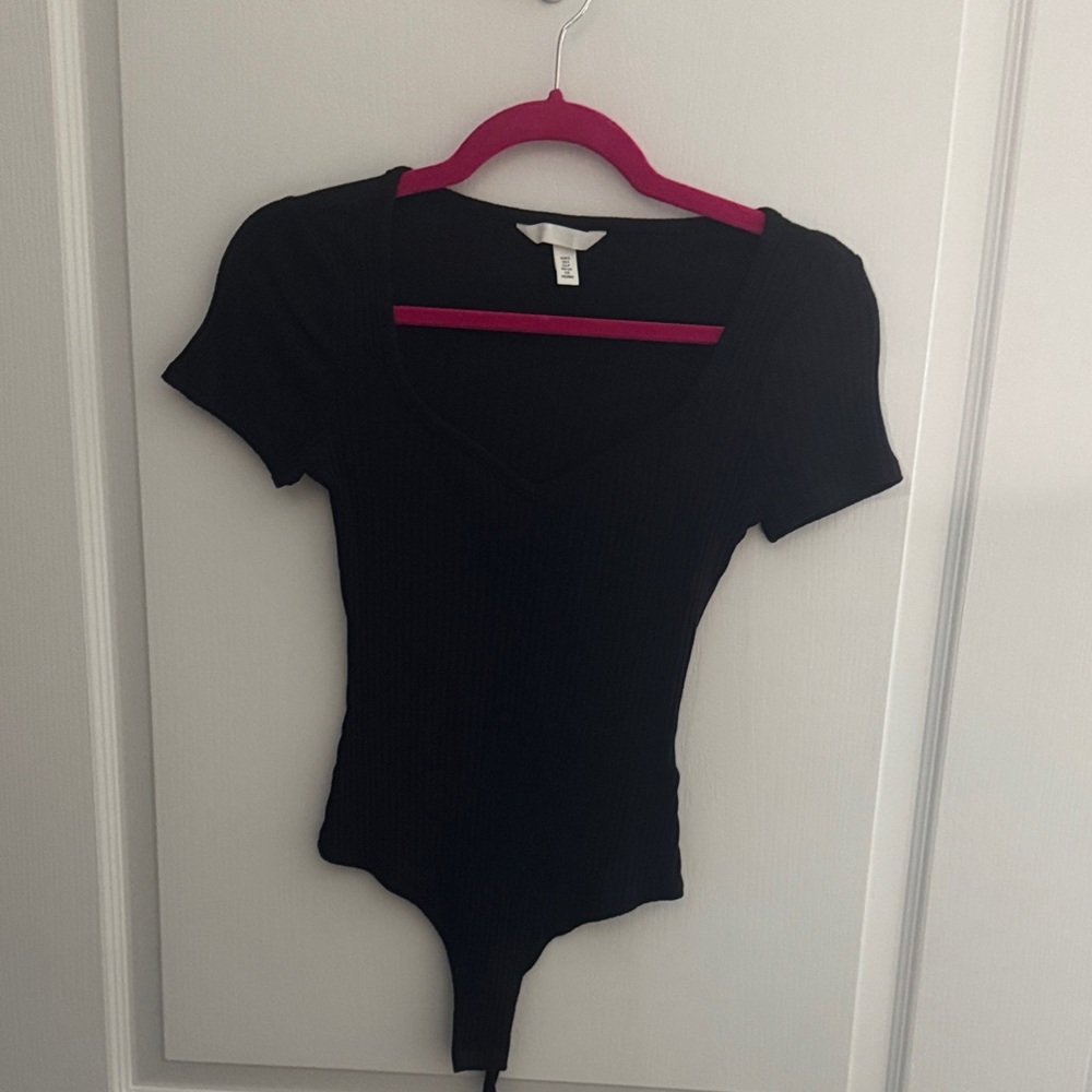 H&M Black Short Sleeve Bodysuit